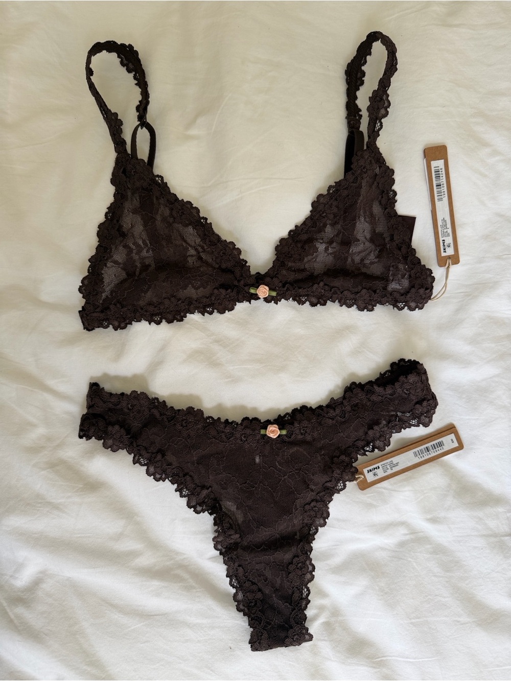 SKIMS Lace Bralette & Thong Set - Chocolate